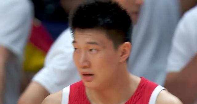 小分差, 末节胡明轩