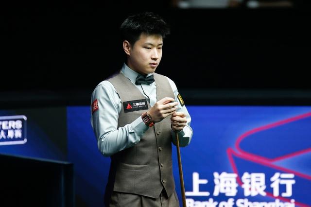 负处于下风, 球手时, 赵心童面对